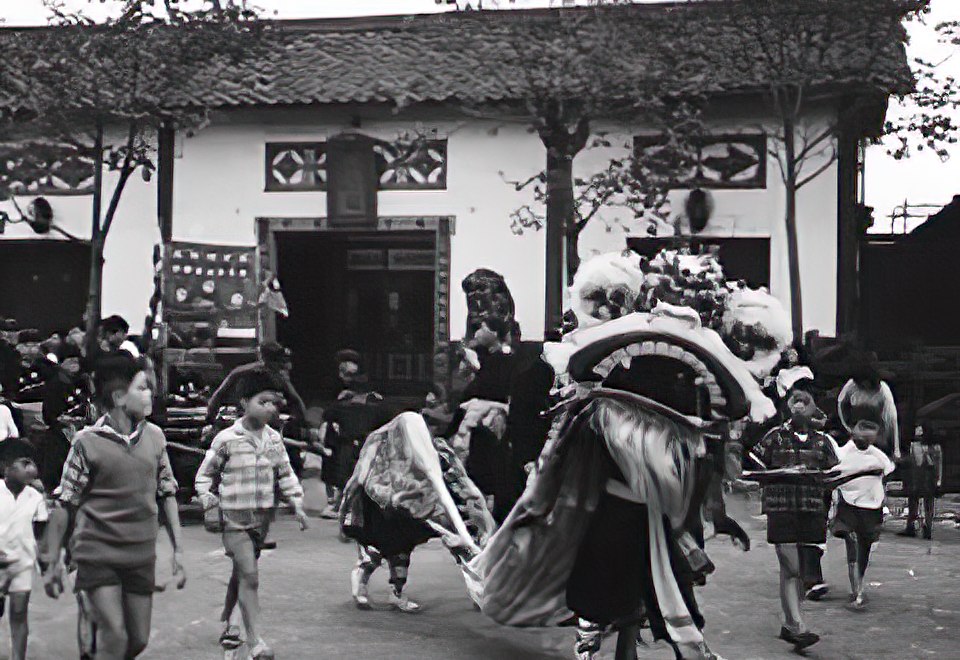 Third Kuan Ti Miao Lion Dance National Day of Republic of China 10/10/1959, photo